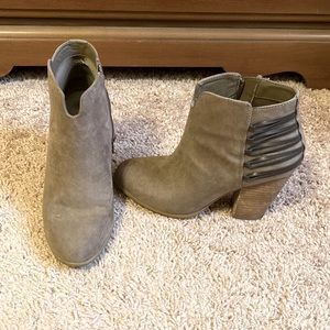 Heeled booties